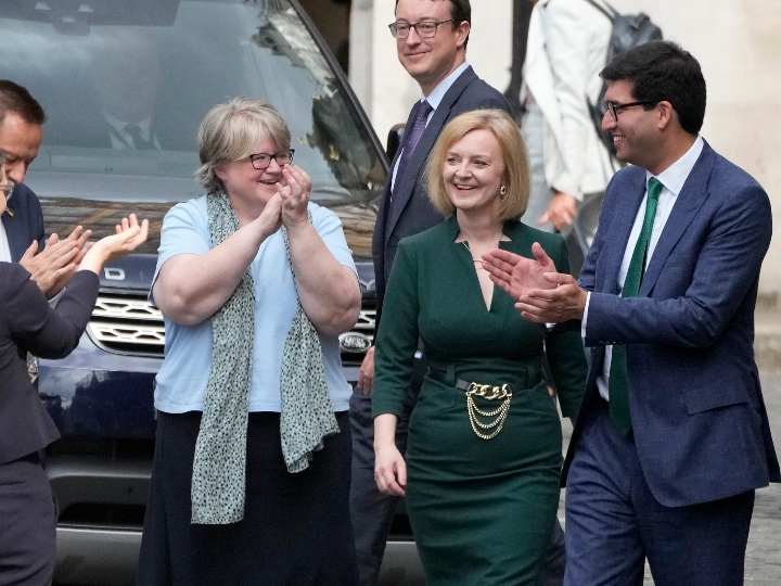 Britain After the oath of the post of PM today, Britain's PM Liz can