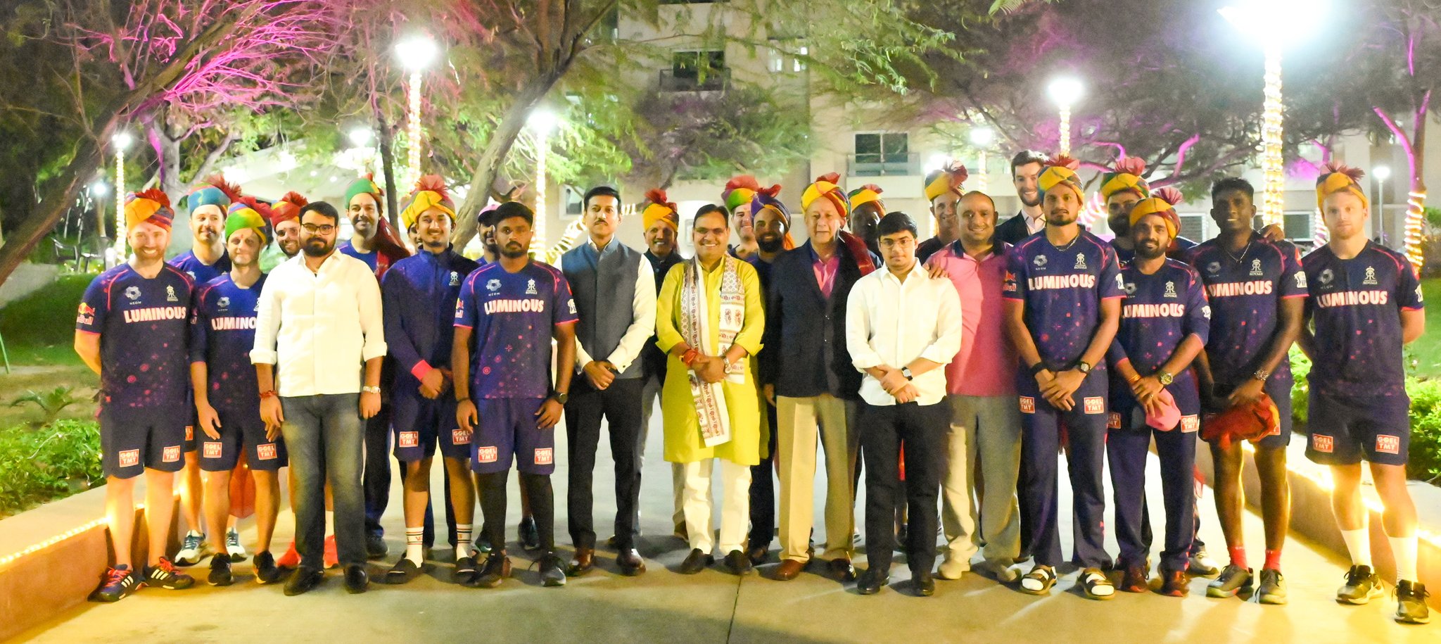 Loyal Rajastan Chief Minister Bhajan Lal honored the players of Rajasthan Royals